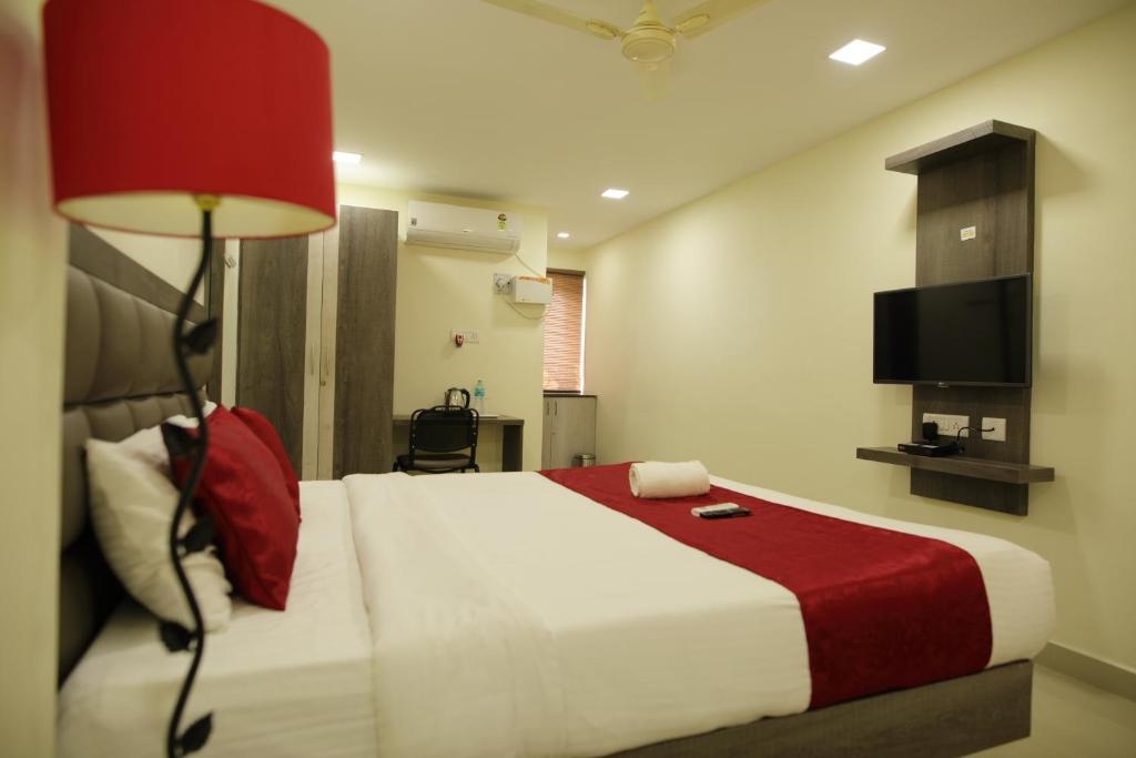 Venture Park, OMR, Thoraipakkam, Chennai - 