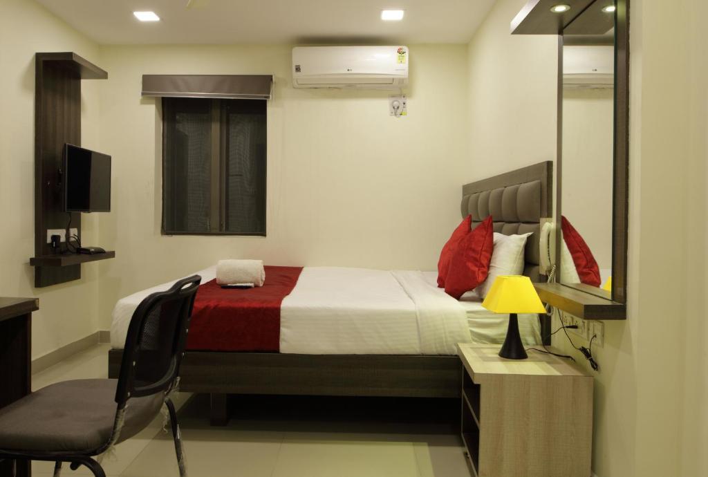 Venture Park, OMR, Thoraipakkam, Chennai - Deluxe Tweepersoonskamer (2 Volwassenen + 1 Kind)