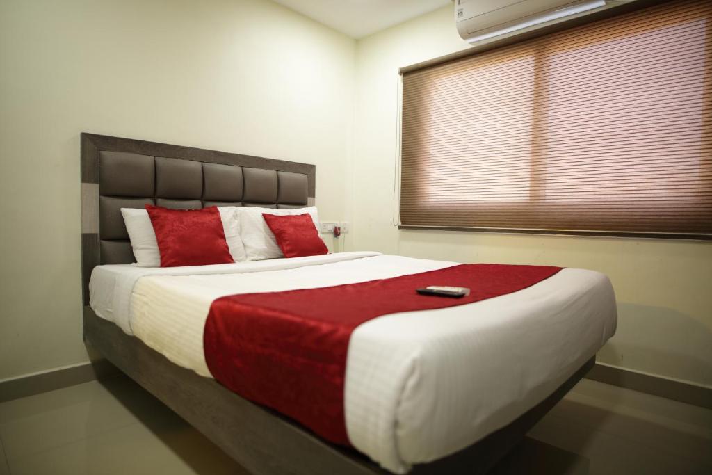 Venture Park, OMR, Thoraipakkam, Chennai - 