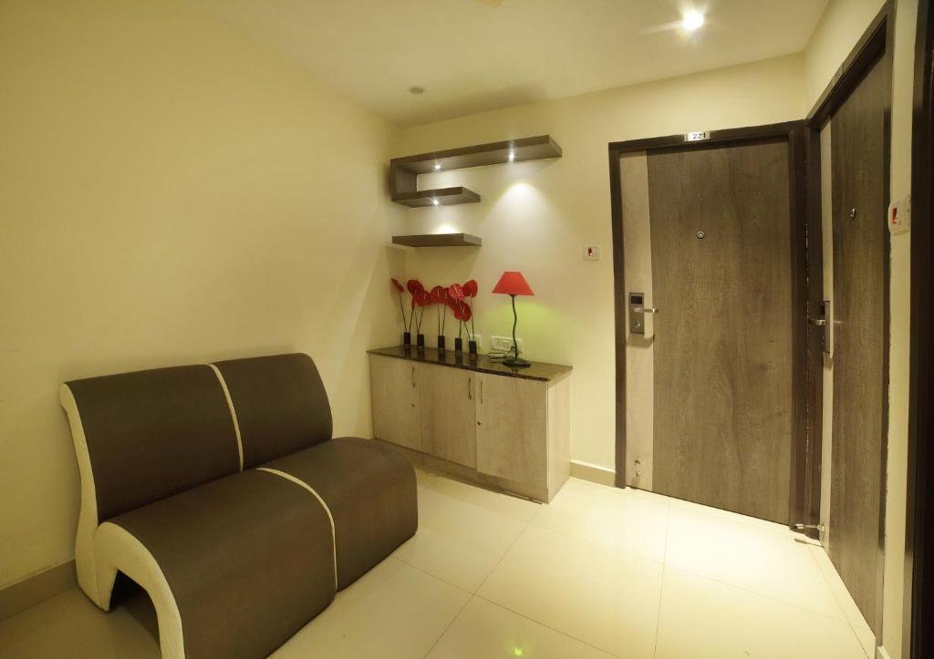 Venture Park, OMR, Thoraipakkam, Chennai - Kingkamer