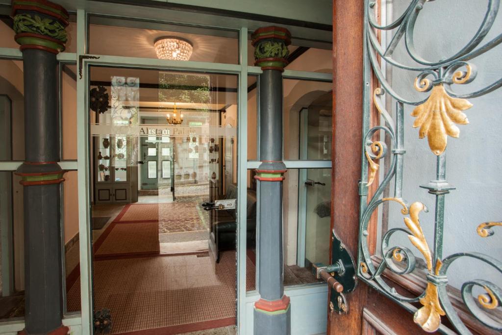 Altstadt Palais - 6
