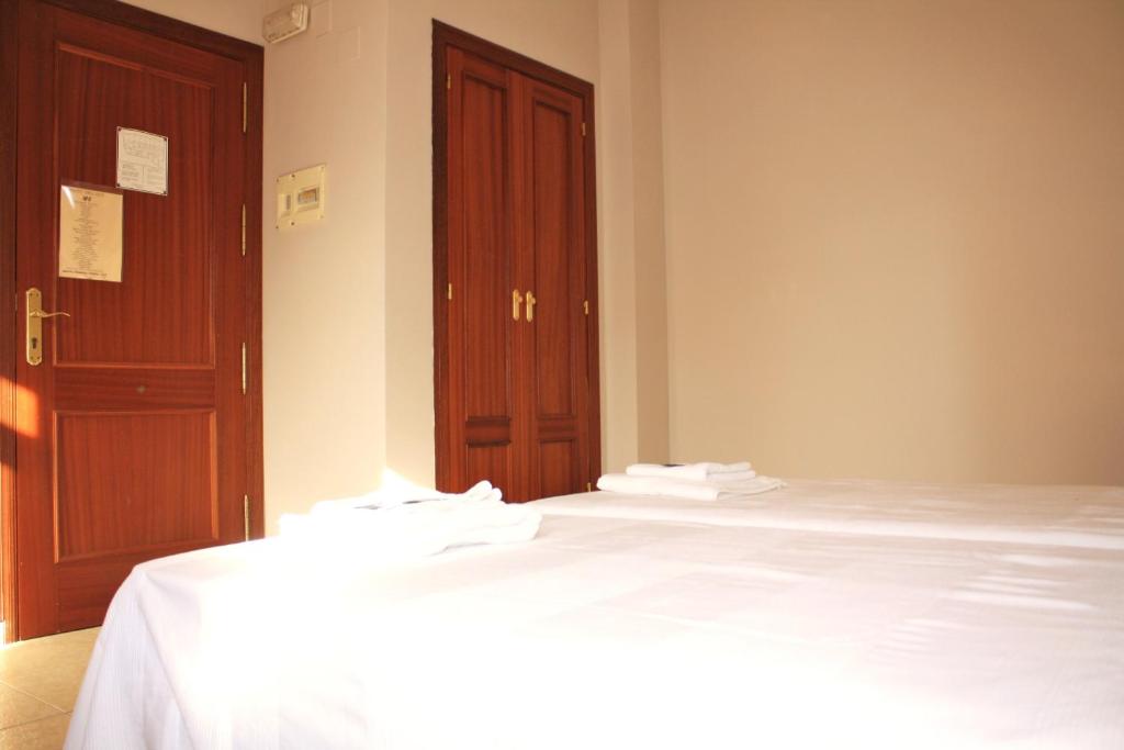 Hostal Carlos 2 - Habitación Gemela