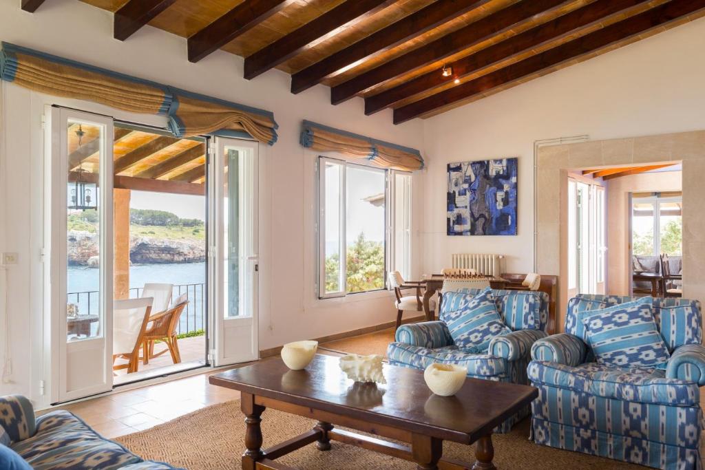 Nadal, Portocolom – Updated 2022 Prices