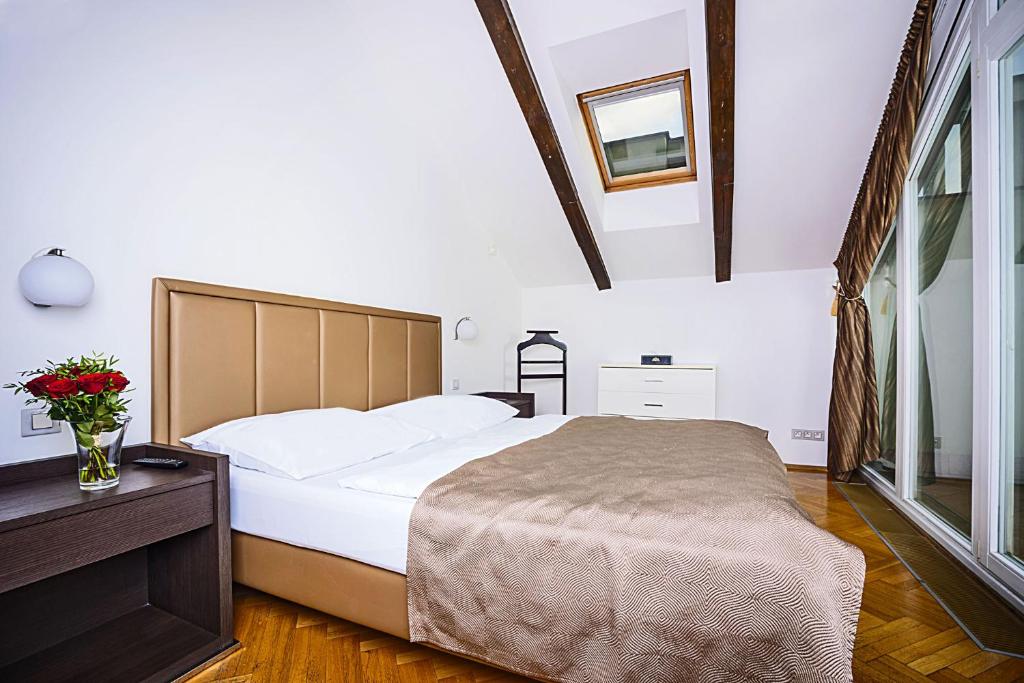 Deminka Palace - Resim 30