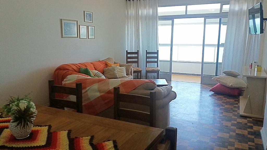 Apartamento frente mar