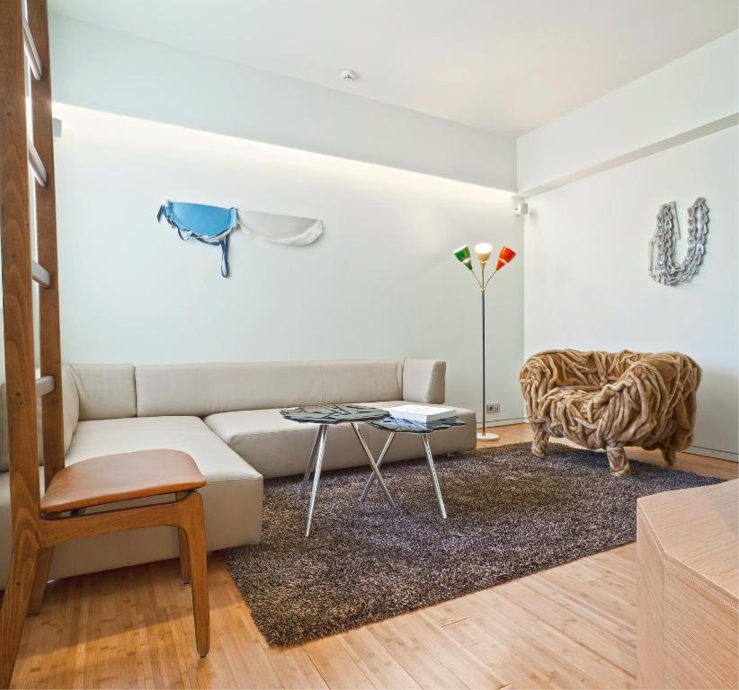 New Hotel - Resim 13