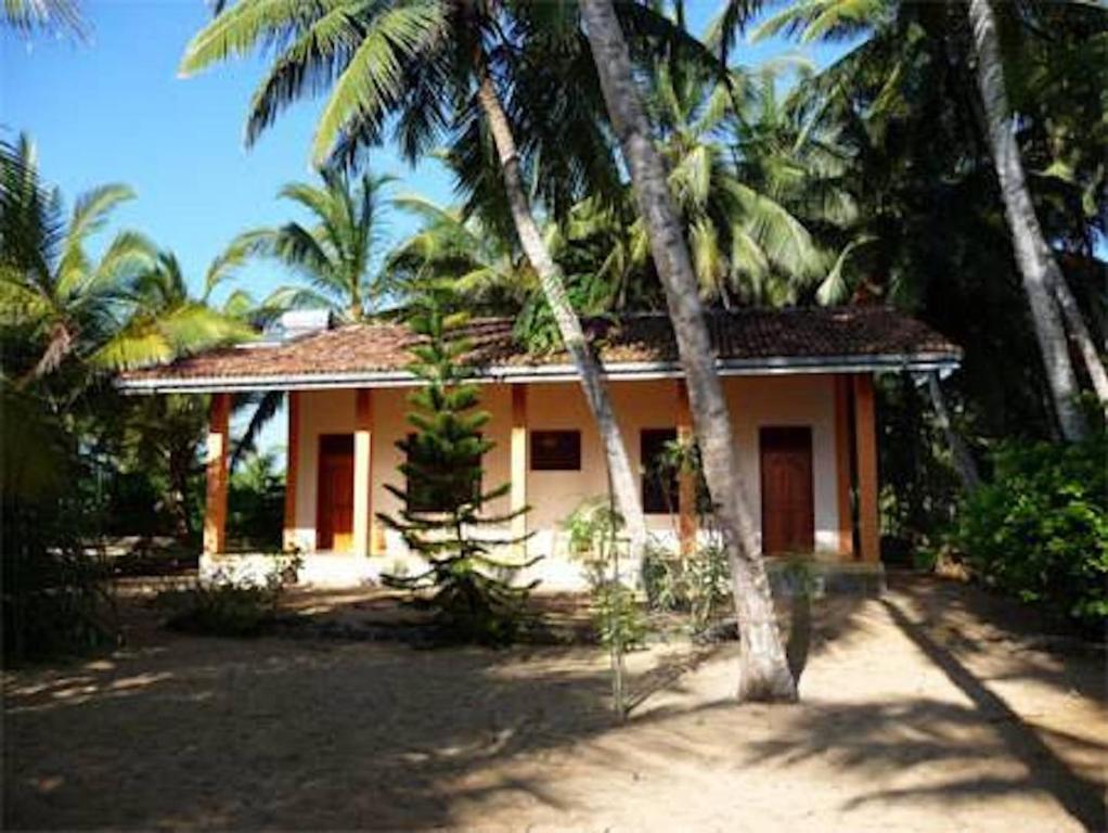 Mangrove Beach Chalets - 2