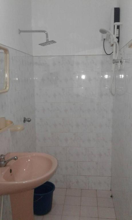 Koupelna v ubytování Jaya Home Stay