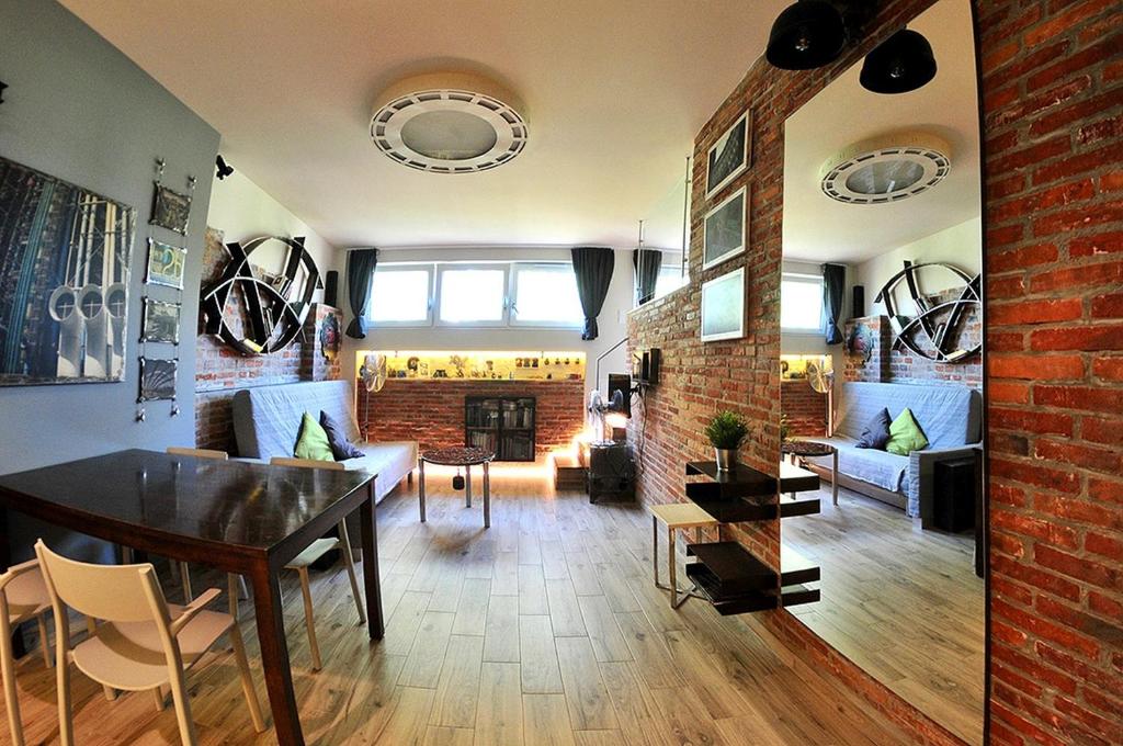 Alder Apartments - Housity