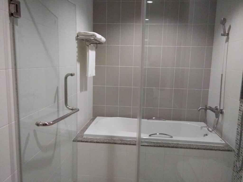 Koupelna v ubytování The Park 304 Executive Serviced Apartment