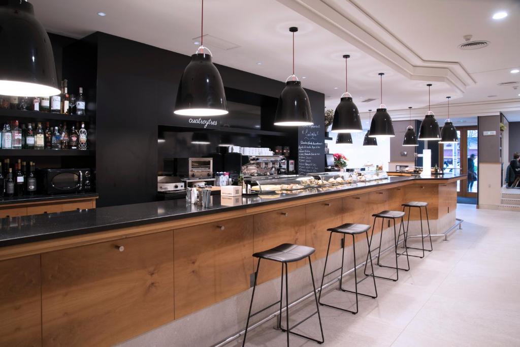 Nápoje v ubytování Hotel Blanca de Navarra