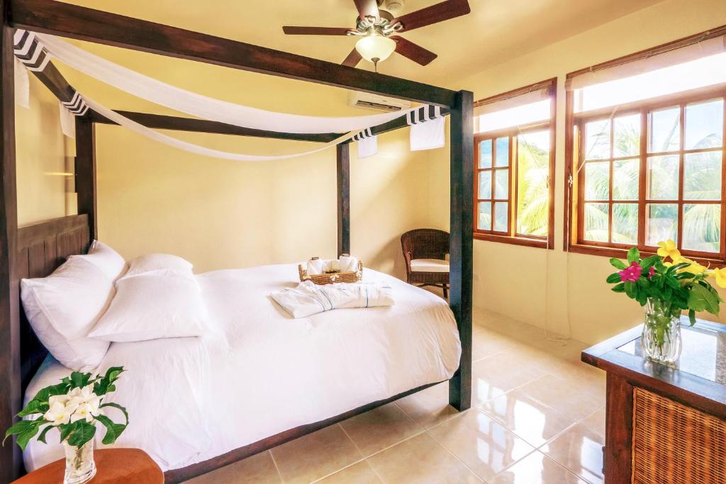 Edgewater Dive & Spa Resort - 神秘的皇后区