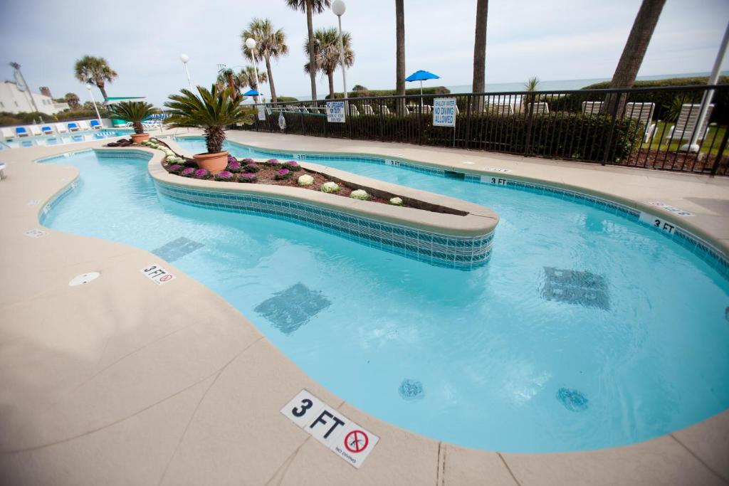a swimming pool at a resort at Grande Shores in Myrtle Beach
