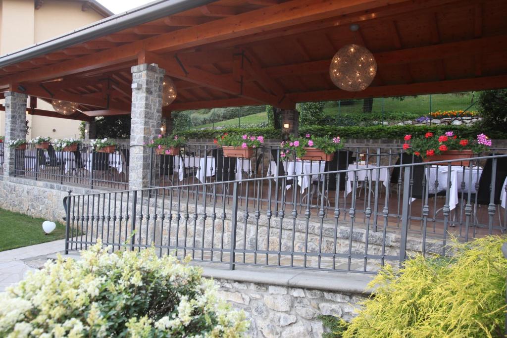 Restaurace v ubytování Hotel Camoretti
