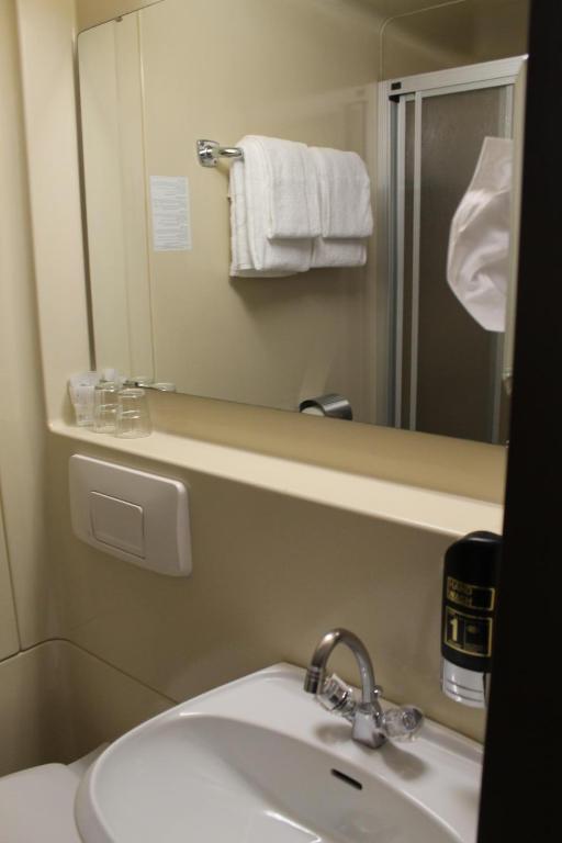 Koupelna v ubytování Hotel Goldene Krone Innsbruck