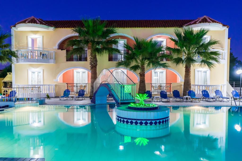 Bazén v ubytování Hera Zakynthos Hotel nebo v jeho okolí