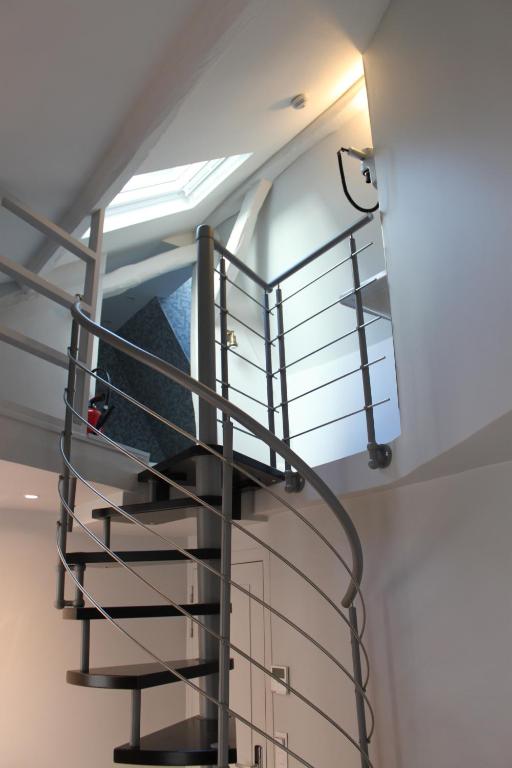 My Home In Paris - Resim 31