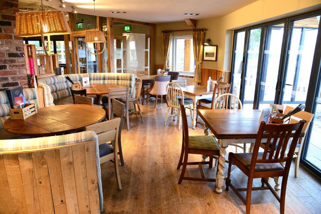 Gamston Lock, Nottingham by Marston's Inns - Resim 24