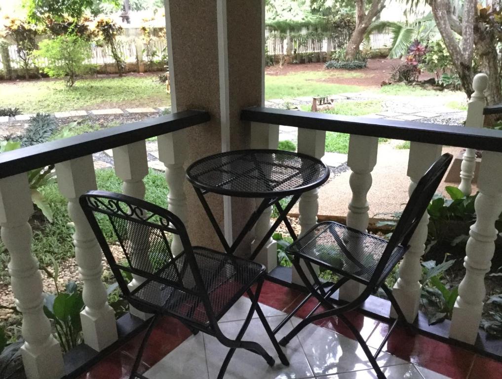 Balkón nebo terasa v ubytování LS Garden Villa