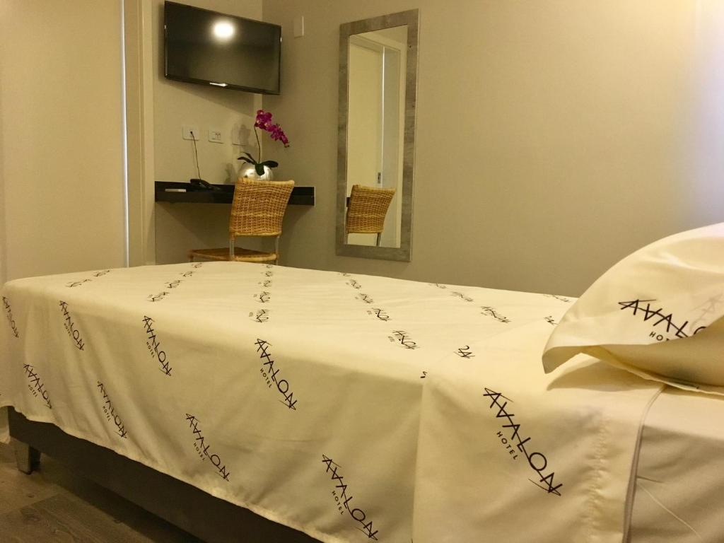  Maringá Hotel Avalon Econômico
