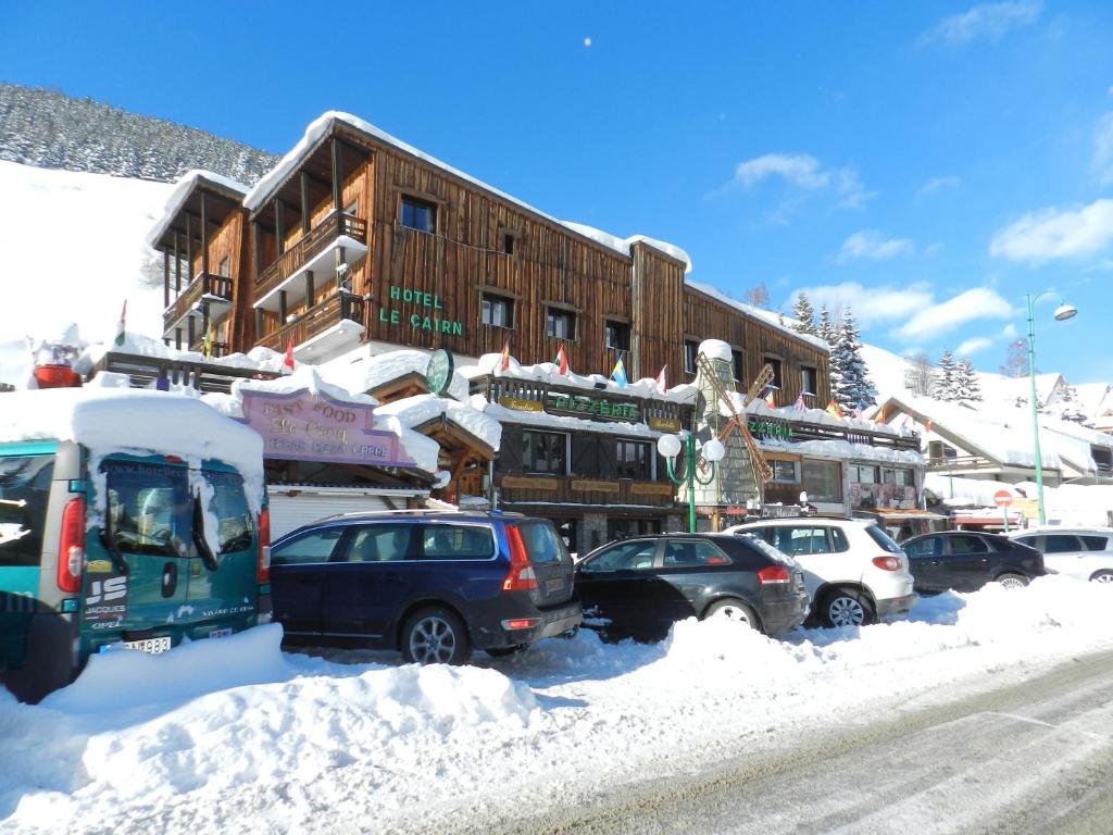 Hotel Le Cairn v zimě
