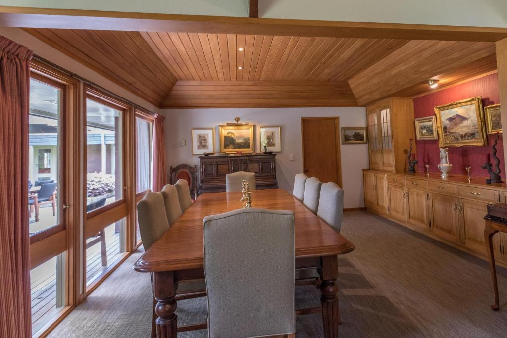 Fotografie z fotogalerie ubytování Omaka Lodge v destinaci Taumarunui