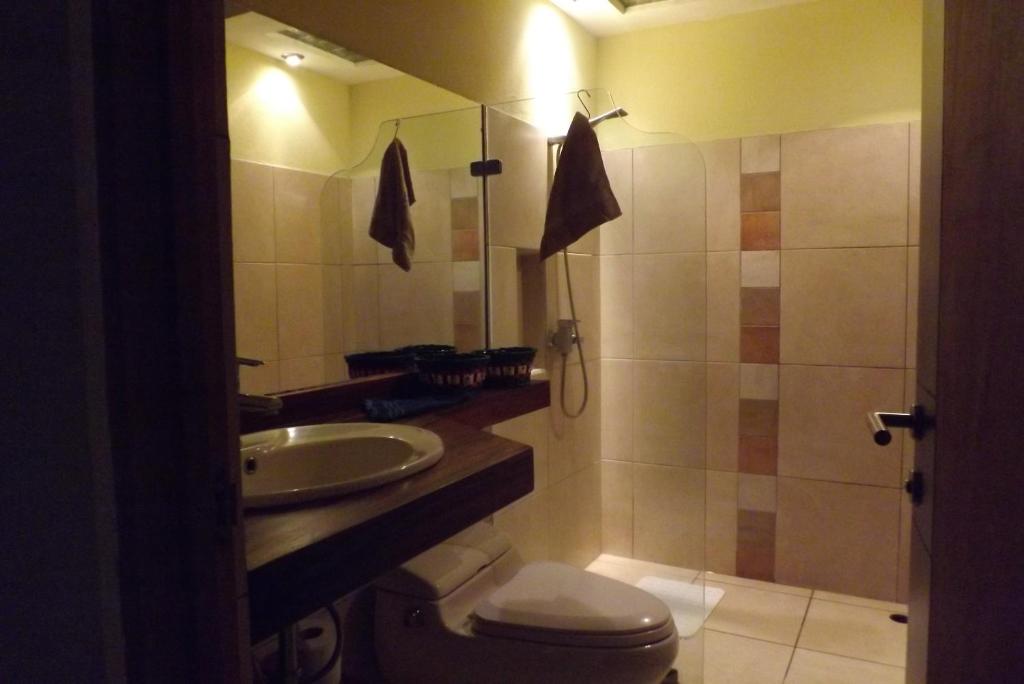 Ванная комната в Casa Marlui-San José