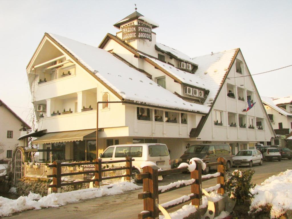 Jagodic Garni Hotel v zimě