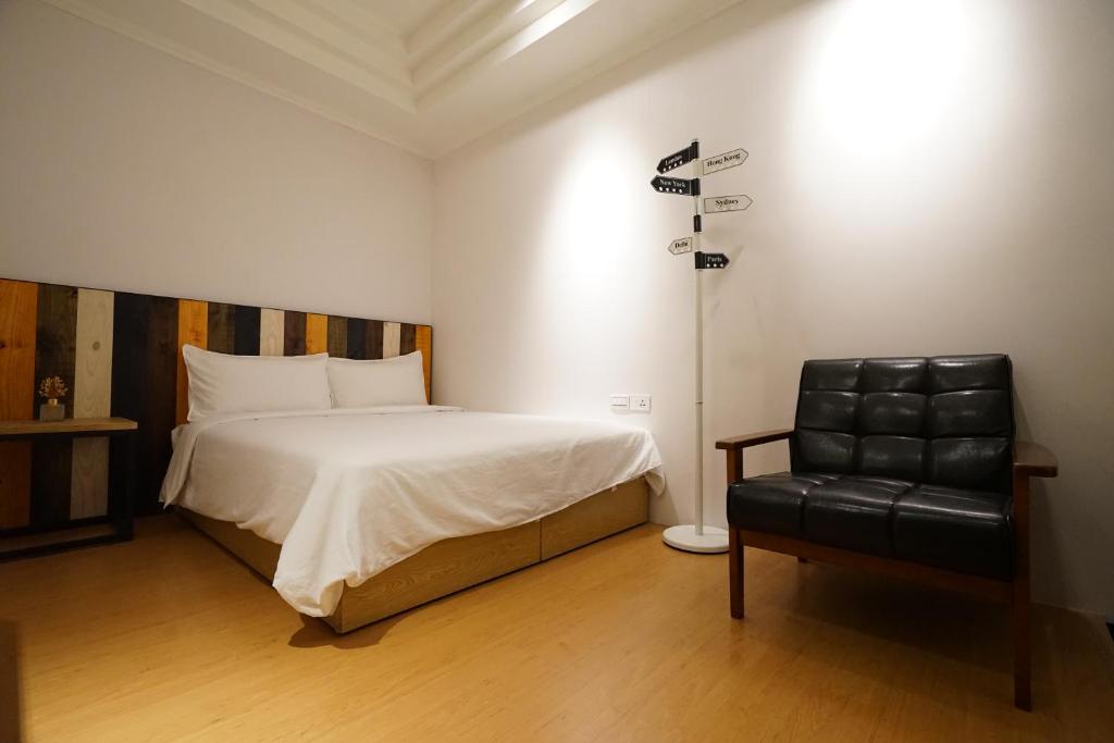 The 192 Inn - Double Room