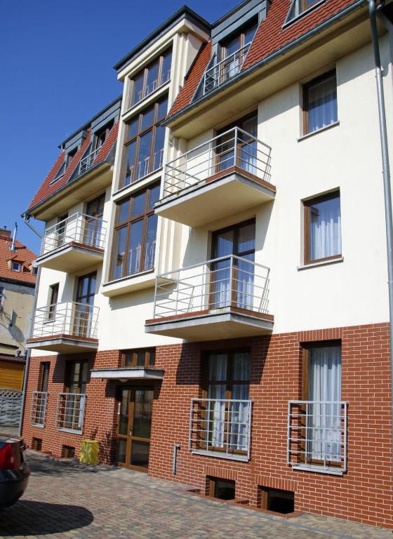 Budynek, w którym mieści się hotel