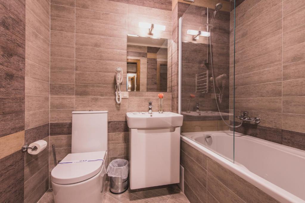 Koupelna v ubytování Davir Spa Resort
