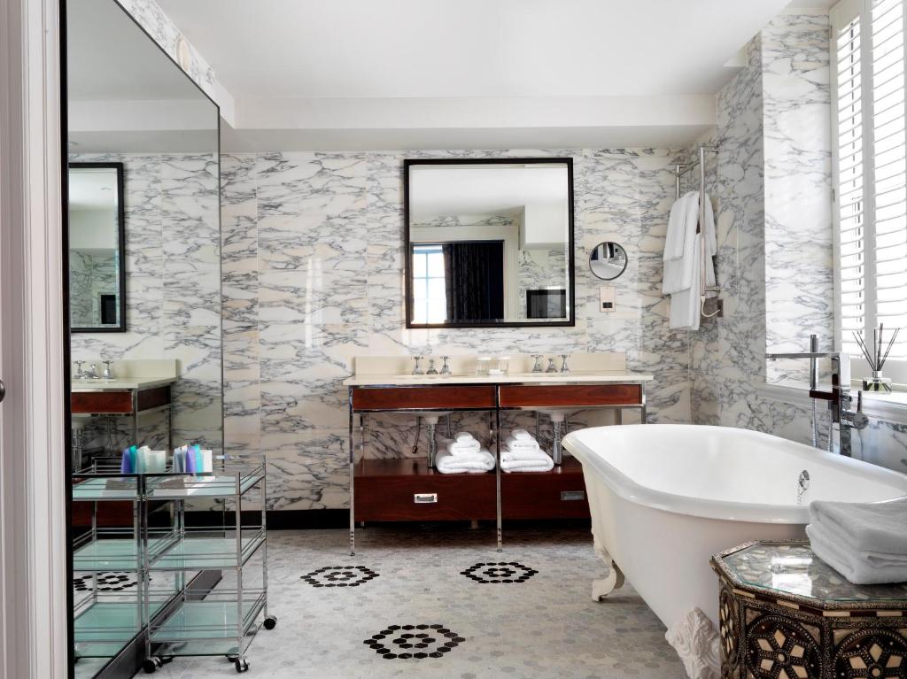 The Bloomsbury Hotel - King Studio