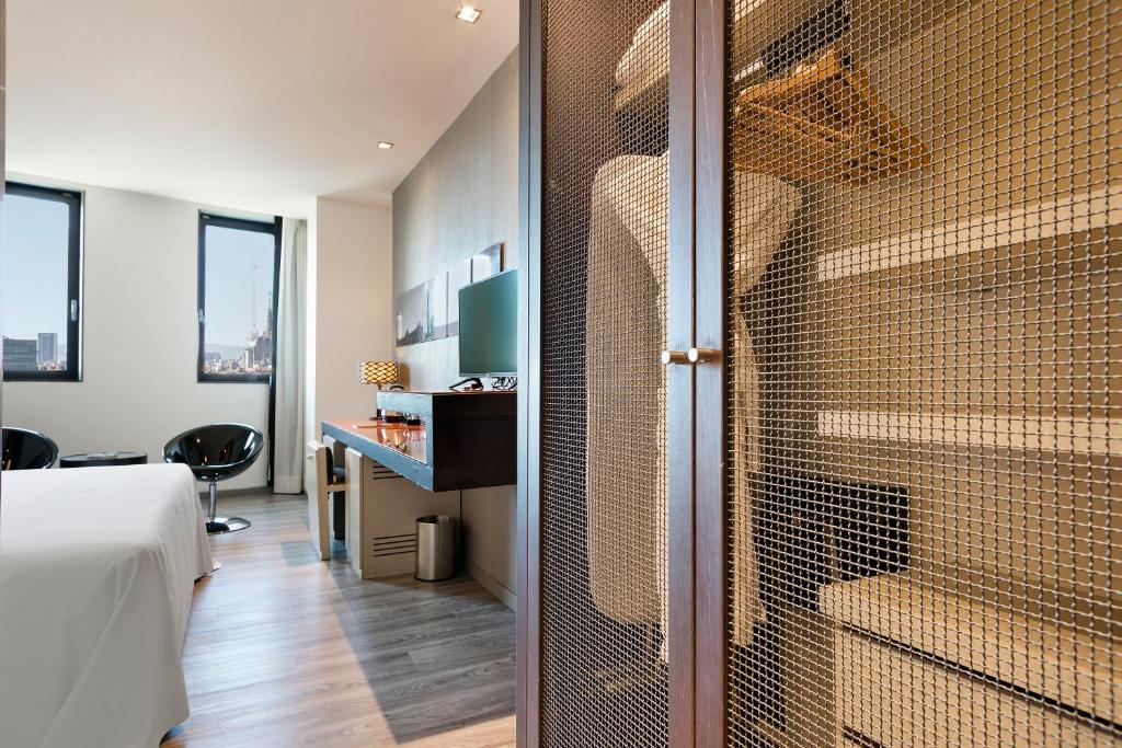 Hotel Barcelona Condal Mar Affiliated by Meliá - Resim 6