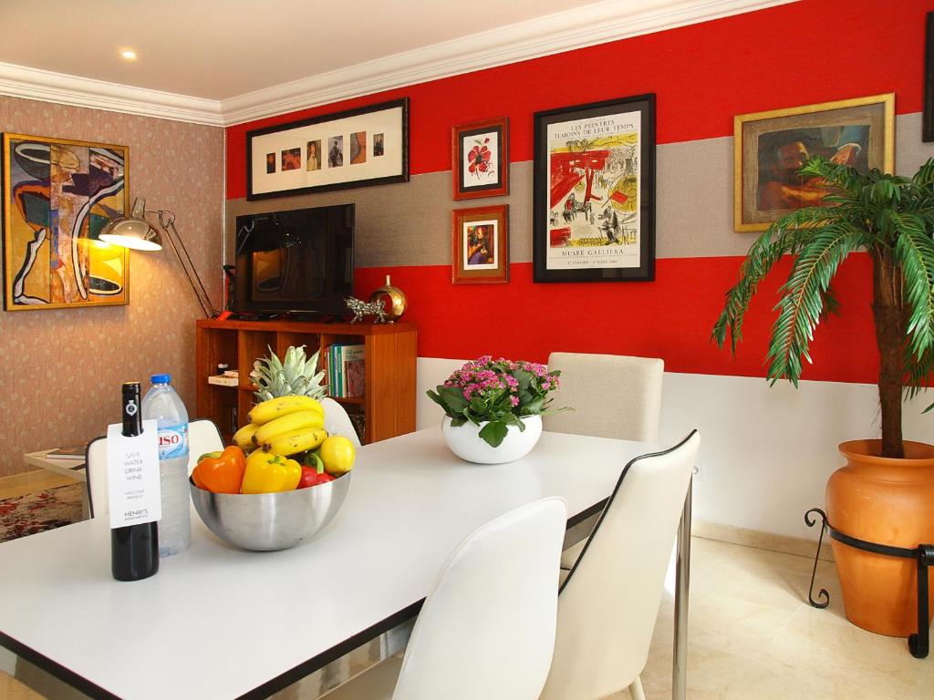 HENRI'S APARTMENTS - Pateo de Santo António - 4