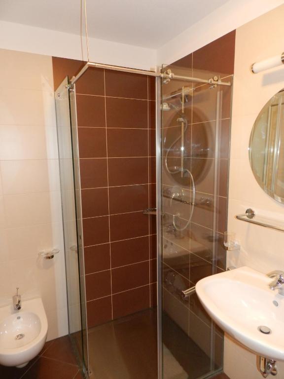 Kúpeľňa v ubytovaní Apartments Bachmann