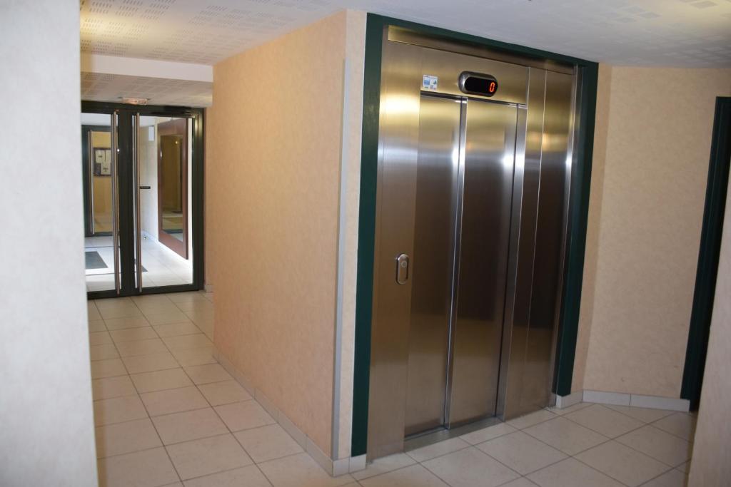 Appartement avec rez de jardin à Disneyland - 10