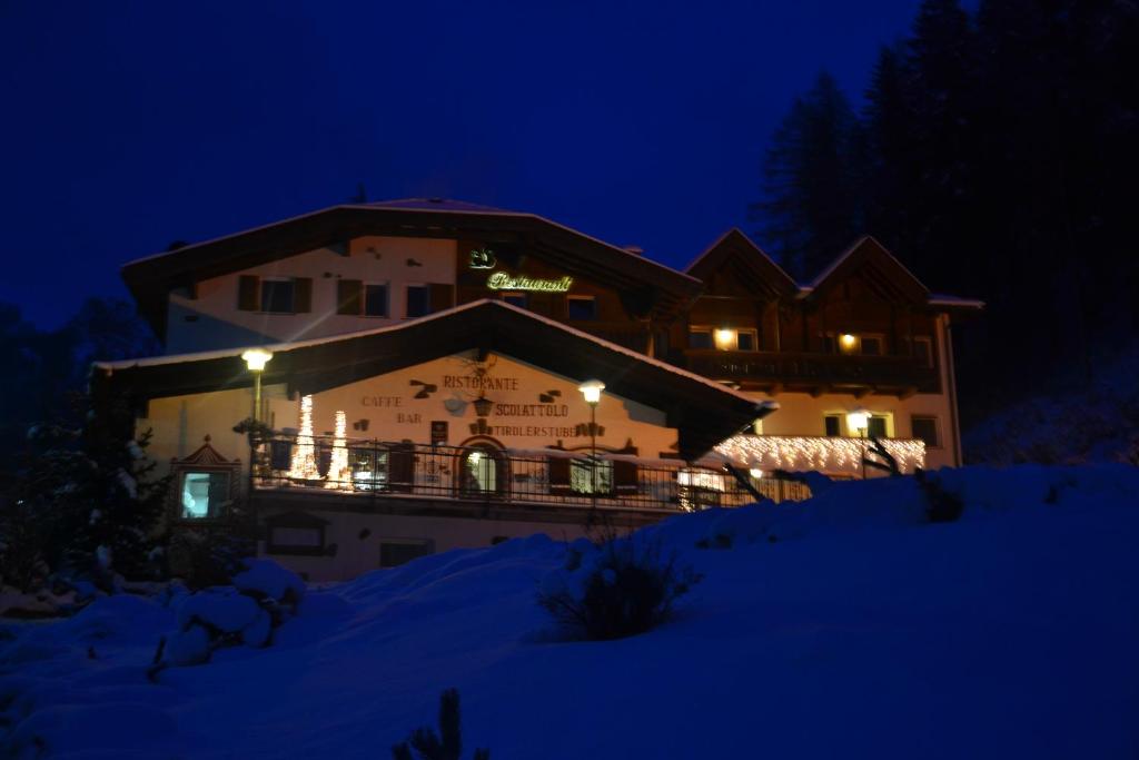 Hotel Scoiattolo v zimě