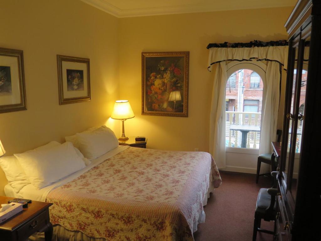Madison Manor Boutique Hotel - Resim 11