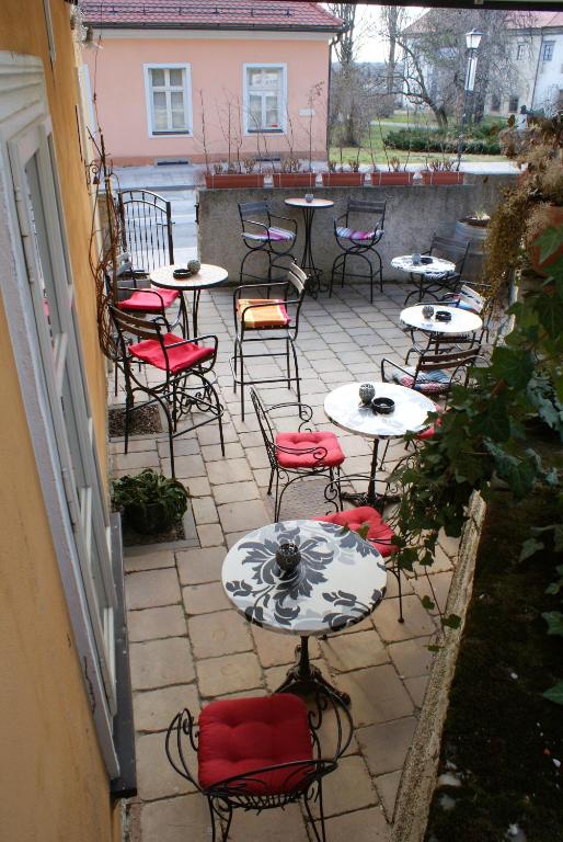 Restaurace v ubytování Hotel park
