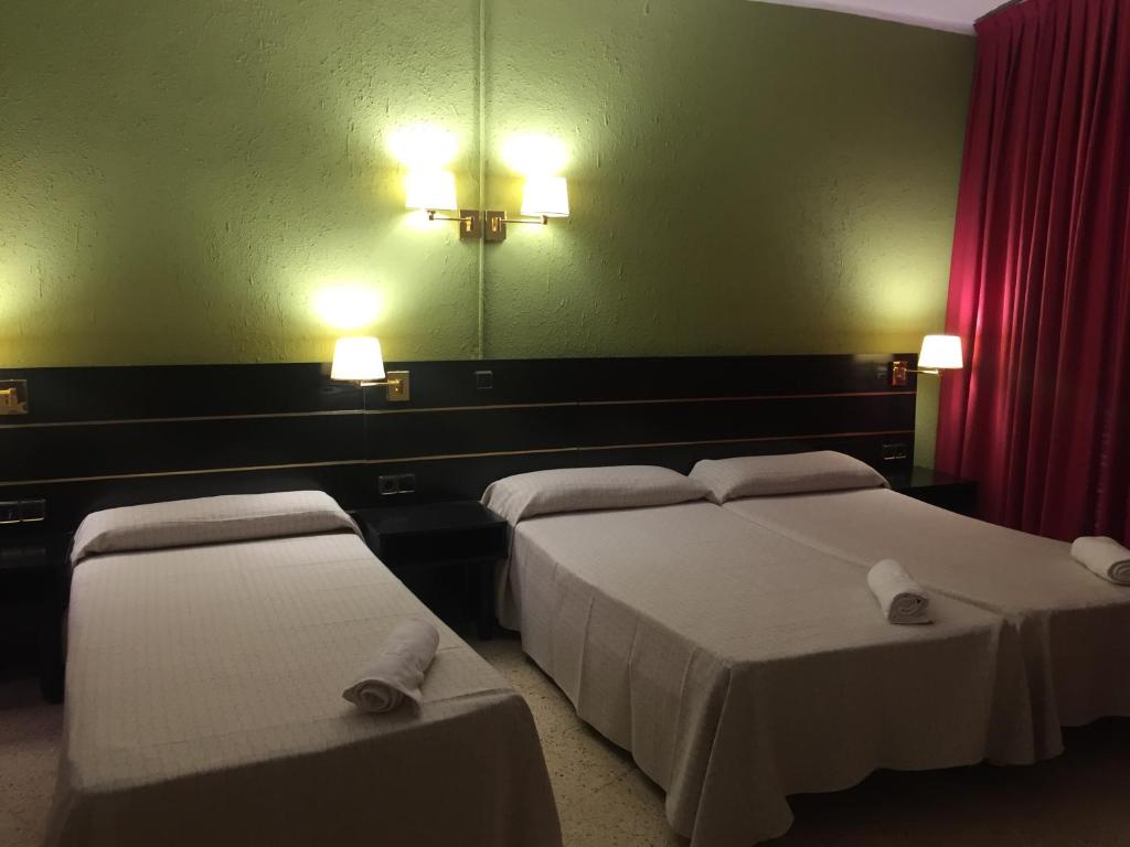 Booking.com: Hotel Proa Astor , Lloret de Mar, España - 102 ...