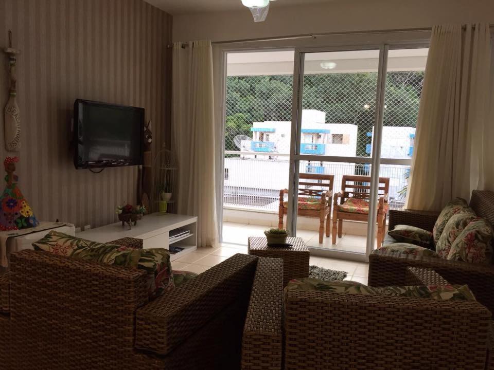  Apartamento cobertura Ubatuba