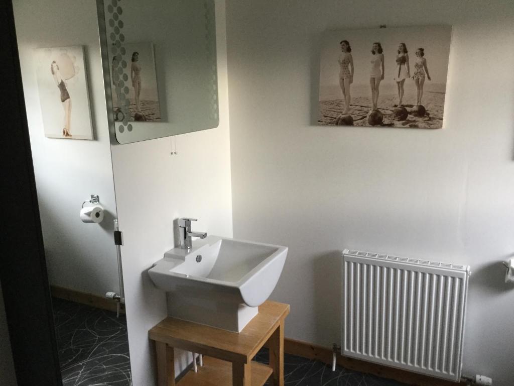 Fotografie z fotogalerie ubytování La Fortuna Lodges v destinaci Stirling