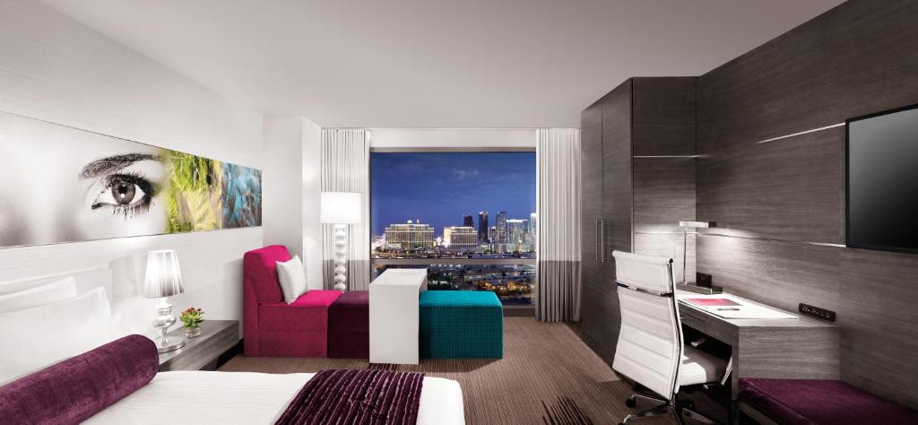 Palms Casino Resort - Ivory King