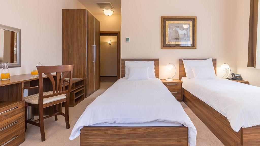 Hotel Maroon - Resim 16