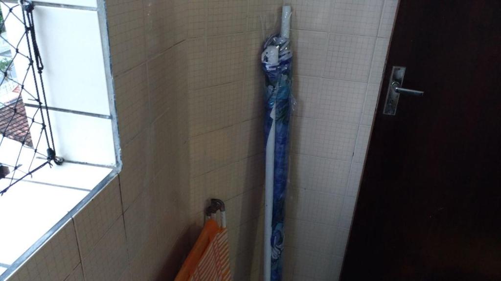  guaica - otima localização 05 pessoas - 200 mts da praia