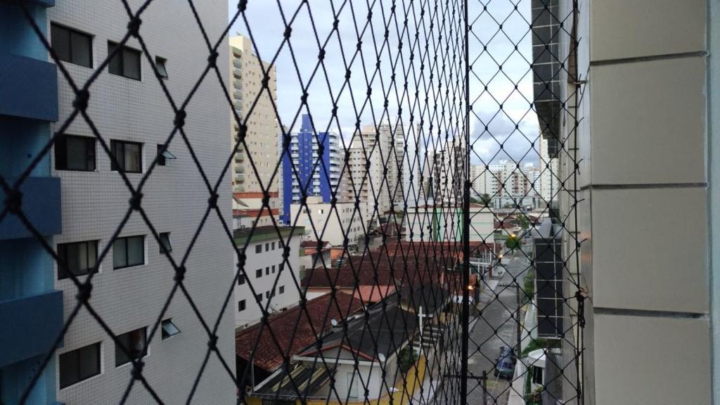  guaica - otima localização 05 pessoas - 200 mts da praia