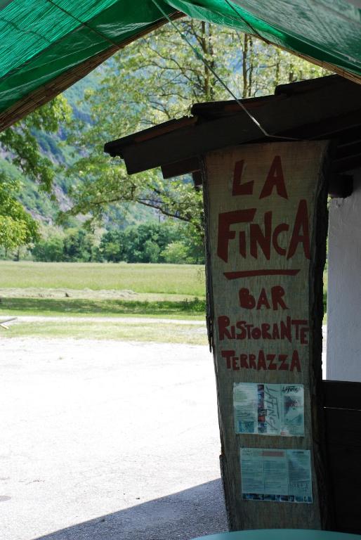 Certificato, attestato, insegna o altro documento esposto da Agriturismo La Finca