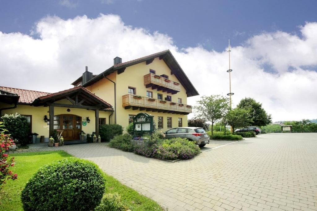 Budova, kde se hotel nachází