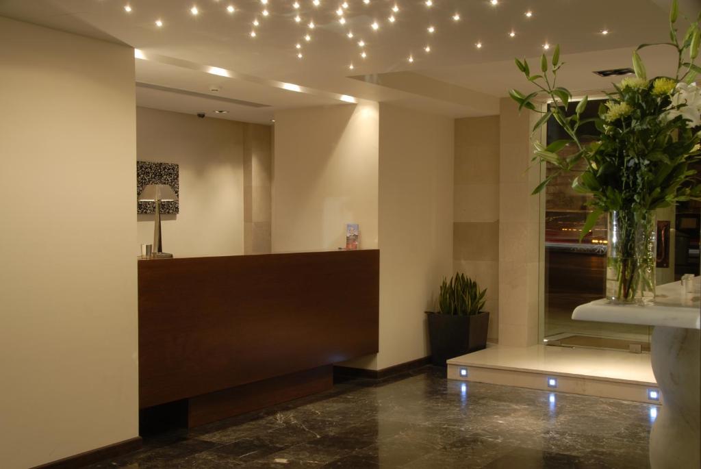Lobby alebo recepcia v ubytovaní The Athens Gate Hotel