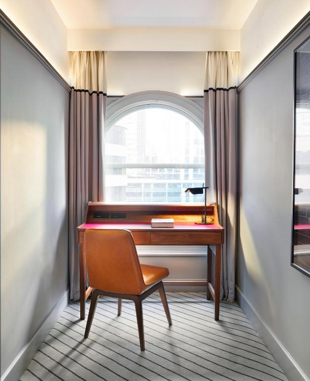 Andaz London Liverpool Street, By Hyatt - Deluxe King Room